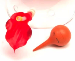 HummViewer Ultimate Feeder Mask -Bird Haven Shop Humm Viewer Feeder Flower Detail