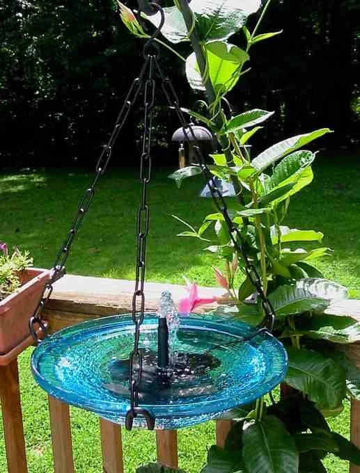 Solar Bubbler Hanging Bird Bath- 2 Colors 2 Solar Bubbler Hanging Bird Bath- 2 Colors - Image 2