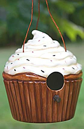 Ceramic Cupcake Birdhouse 4 Ceramic Cupcake Birdhouse - Image 4